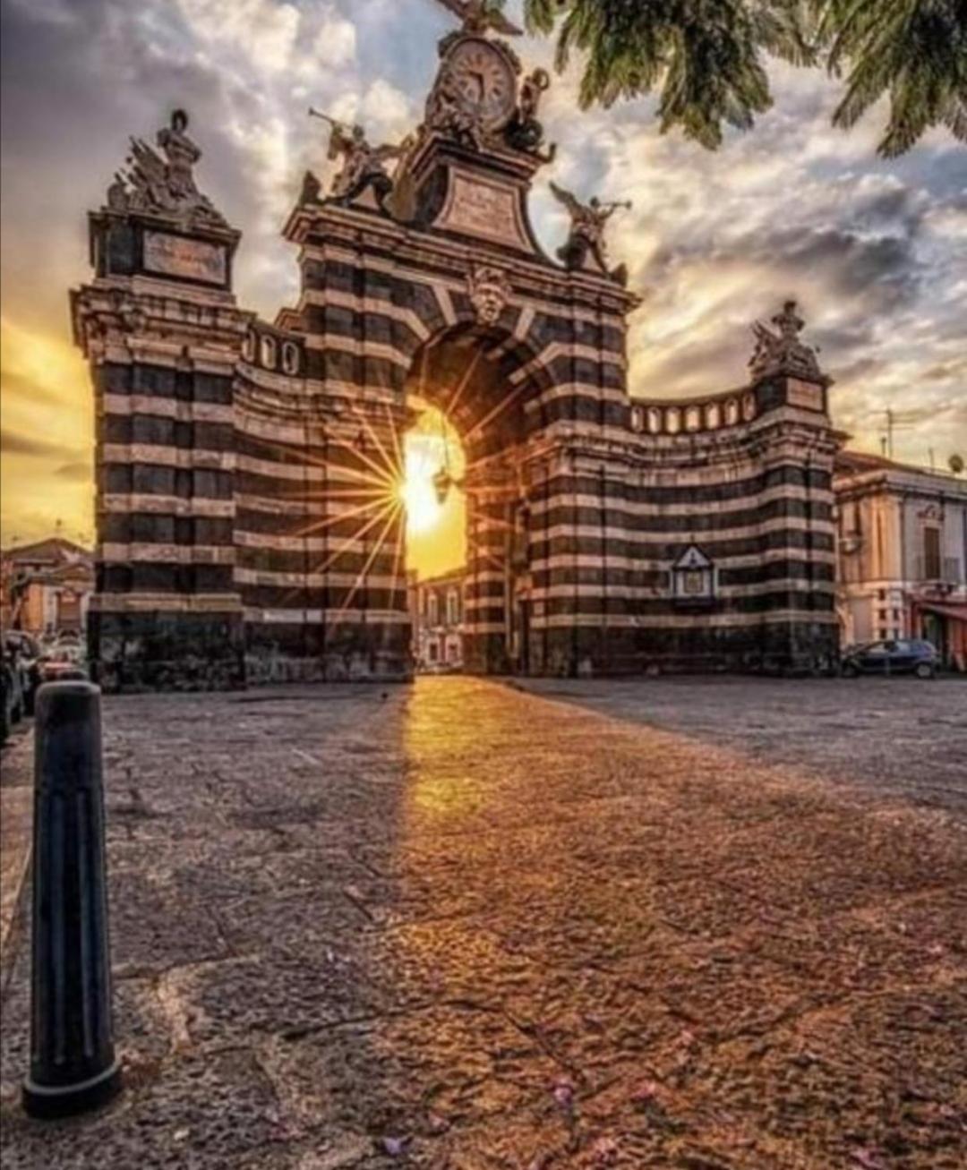 Hotel Chrilu House Katania Zewnętrze zdjęcie